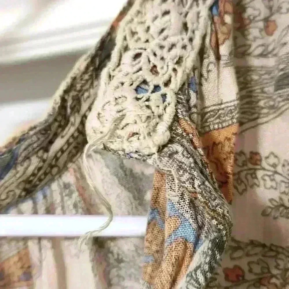 Free People Paisley and Lace Tunic - Picture 6 of 7